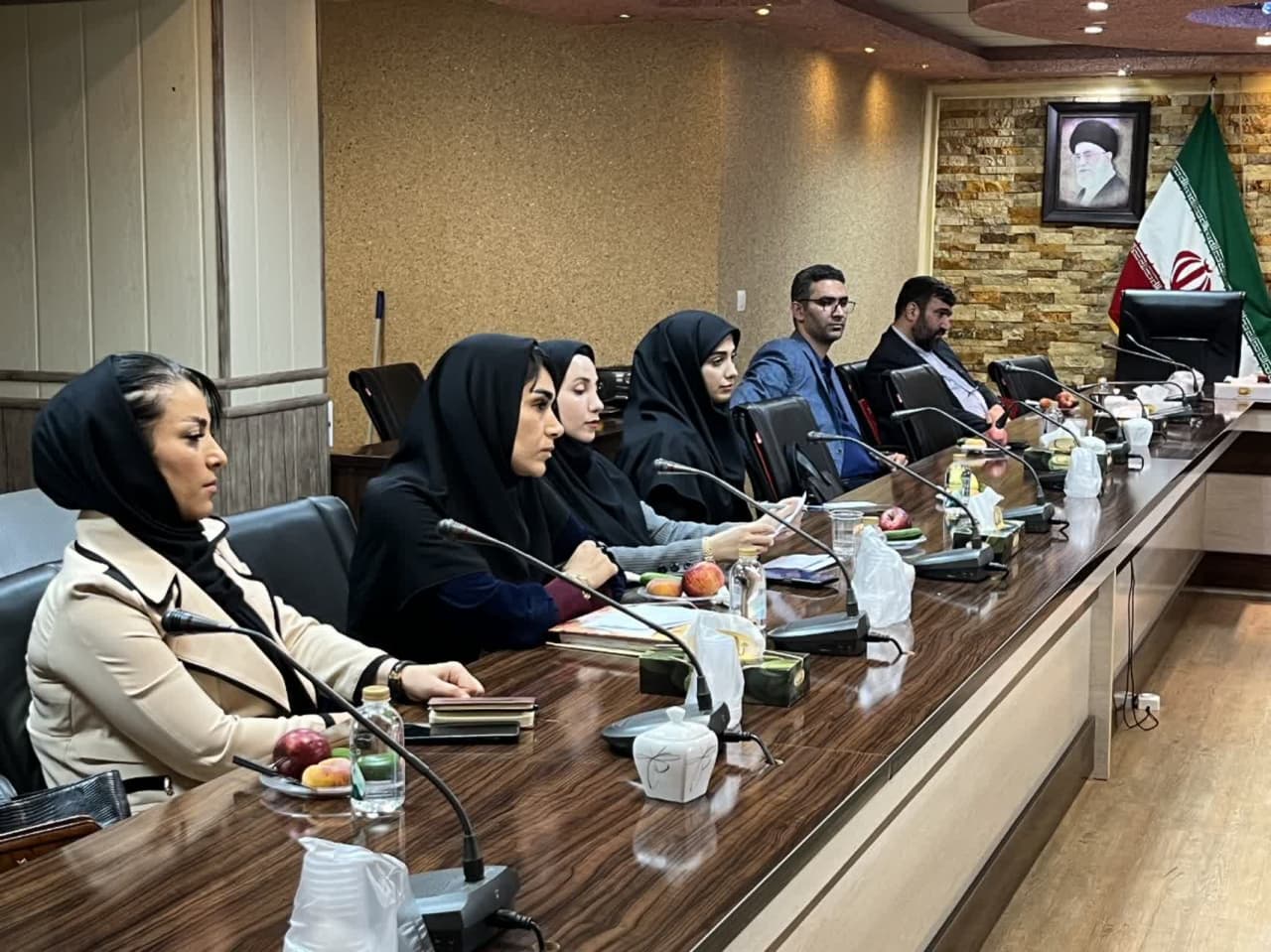 نشست صمیمانه نخبگان حقوقی